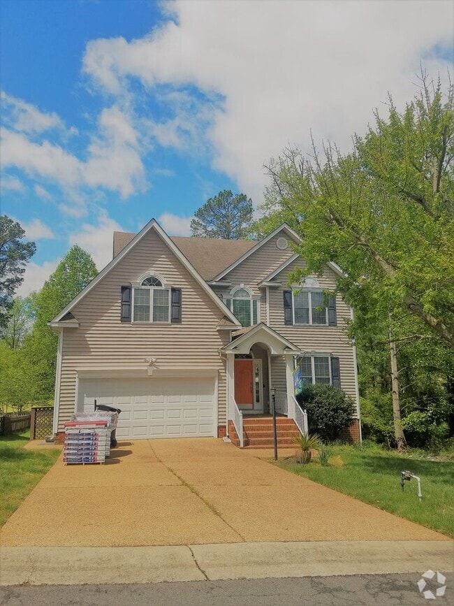 Building Photo - 9014 Spyglass Hill Mews