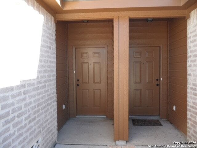 Foto del edificio - 210 Stone Gate Dr