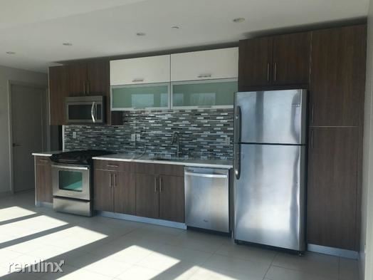 Foto principal - 3518 Astoria Blvd