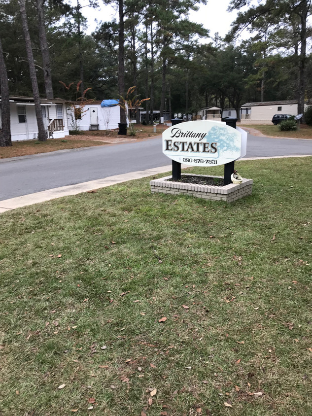 Primary Photo - 4737 Lyons Blvd Lot 275