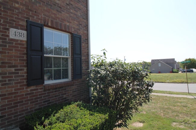 Building Photo - 438 Miles Rd