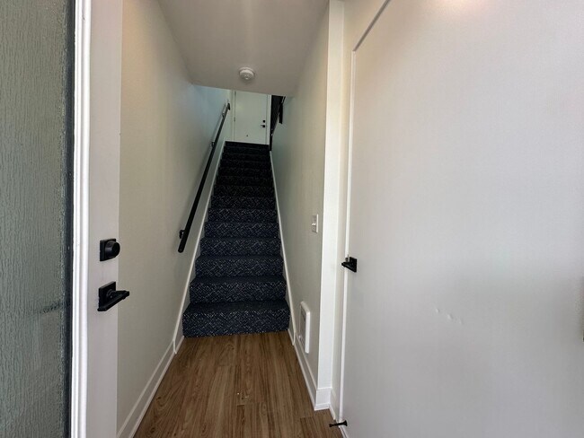 Foto del edificio - 3048 Anderberg Dr