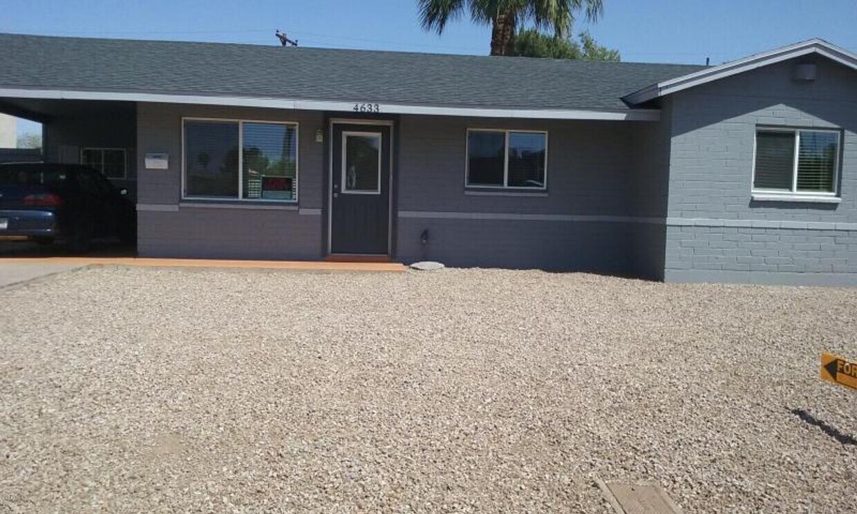 Primary Photo - 3 bdrm home in the Biltmore area