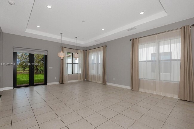 Building Photo - 3320 NW 84th Way