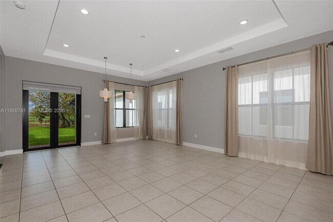 Foto del edificio - 3320 NW 84th Way