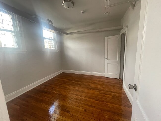 Photo - No Fee Lowest Priced 1 bed in Allston Heat HW Inc  New floors and Paint Private Entrance House