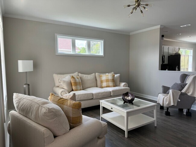 Foto del edificio - 123 Martins Mill Ct