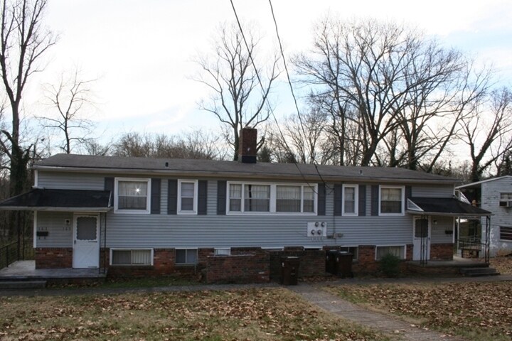 Building Photo - 228 Highland Ave