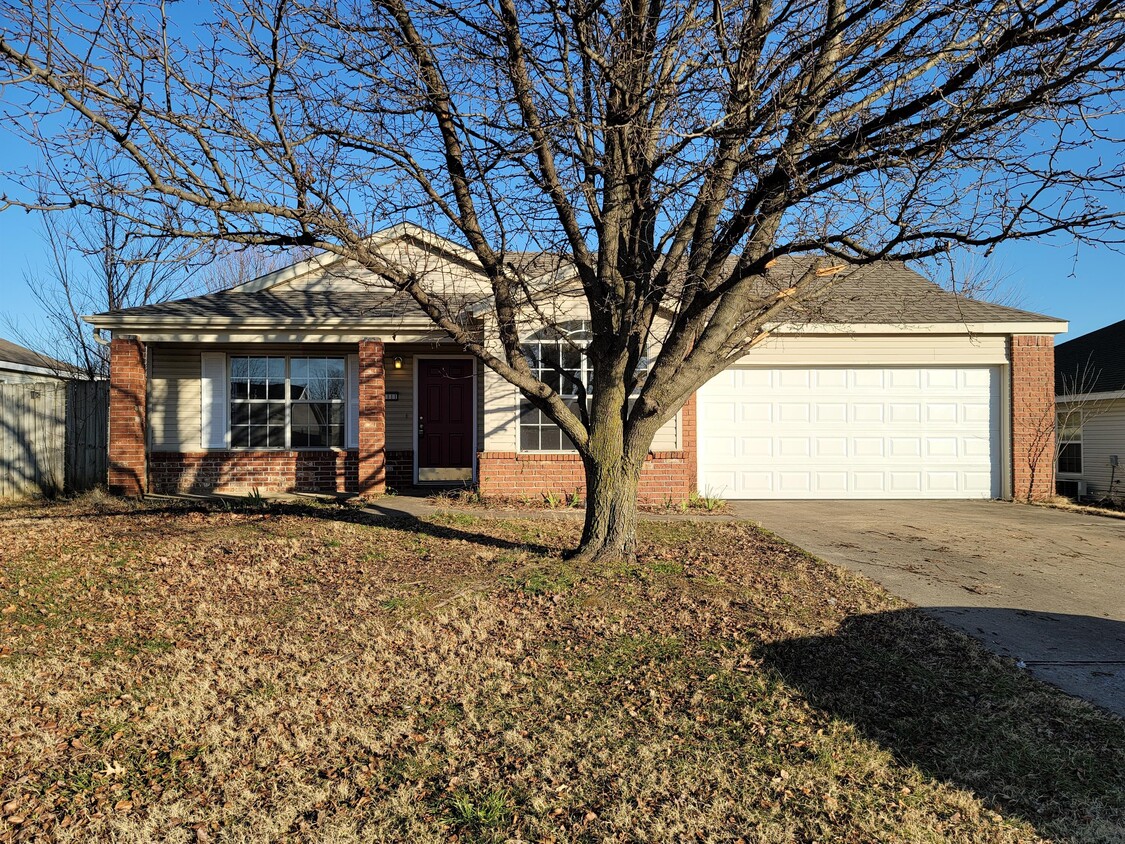 Foto principal - 1111 Tunbridge Dr