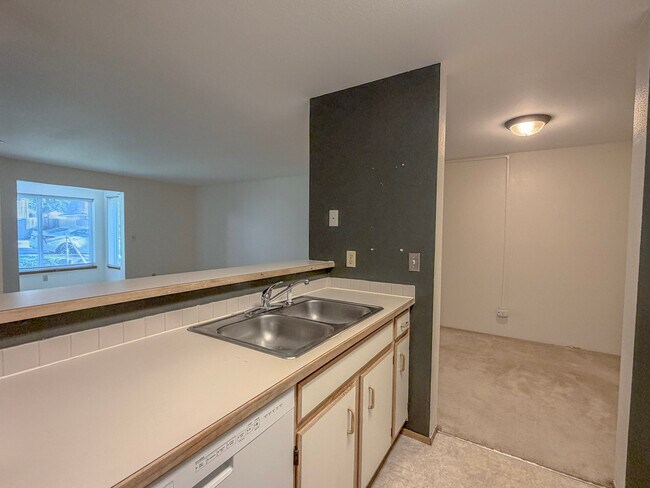 Foto del edificio - 975 Aberdeen Ave NE