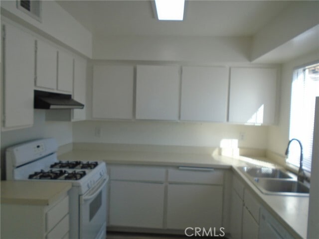 Foto del edificio - 9361 Shadowood Dr