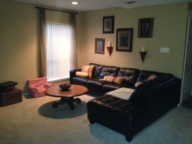 Foto del edificio - 6808 Thorncliffe Dr