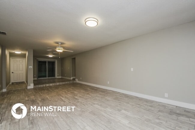 Building Photo - 1805 Simonton Ave