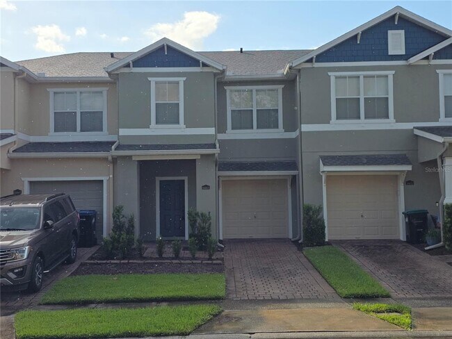 Foto del edificio - 16661 Cedar Crest Dr