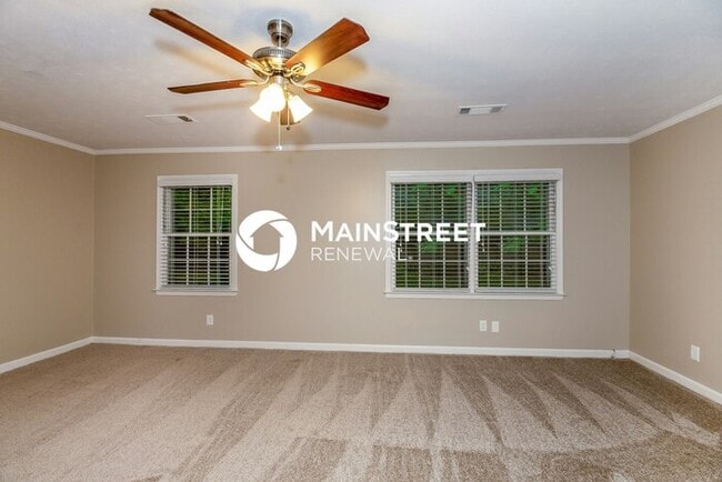 Photo - 3 Bedroom Pet-Friendly Home in Covington, GA with Main Street Renewal