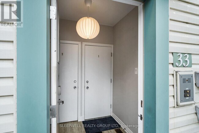 Photo du bâtiment - 33 Pinhey St