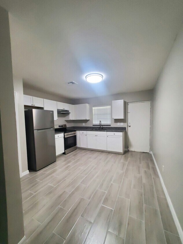 Foto principal - 3300 S 7th St