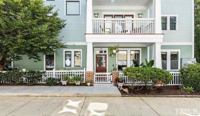 Building Photo - 613 W Cabarrus St
