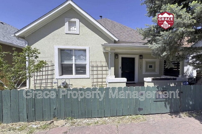 Photo - 1227 E M.L.K. Jr Blvd House