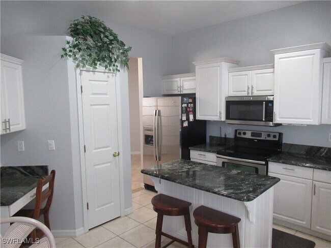 Foto del edificio - 15211 Cape Sable Ln