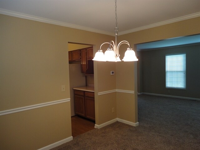 Foto del edificio - 7037 Berry Blossom Ct