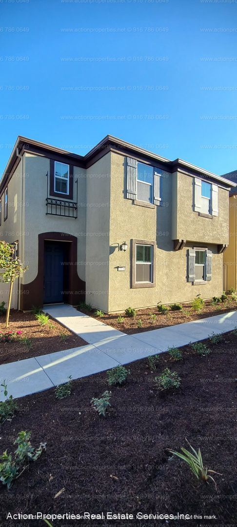 Foto del edificio - 3 br, 2.5 bath House - 2176 Brave Hawk Loop