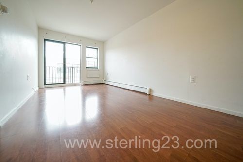 Building Photo - 3428 10th St