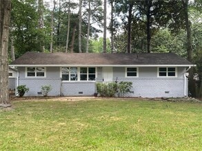 Building Photo - 3521 Raymond Dr