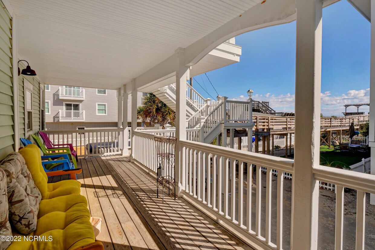 1010 Carolina Beach Ave N, Carolina Beach, NC 28428 House Rental in