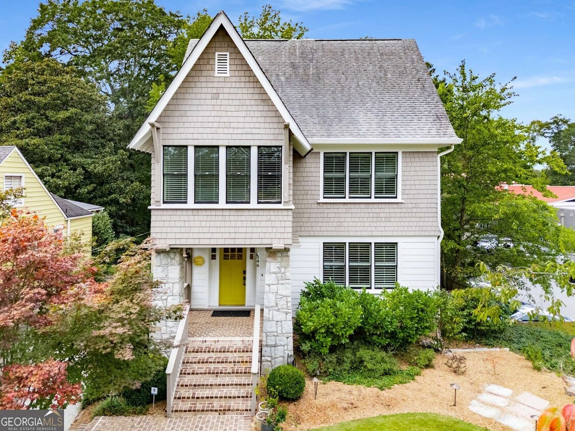 Foto principal - 546 Candler Park Dr NE