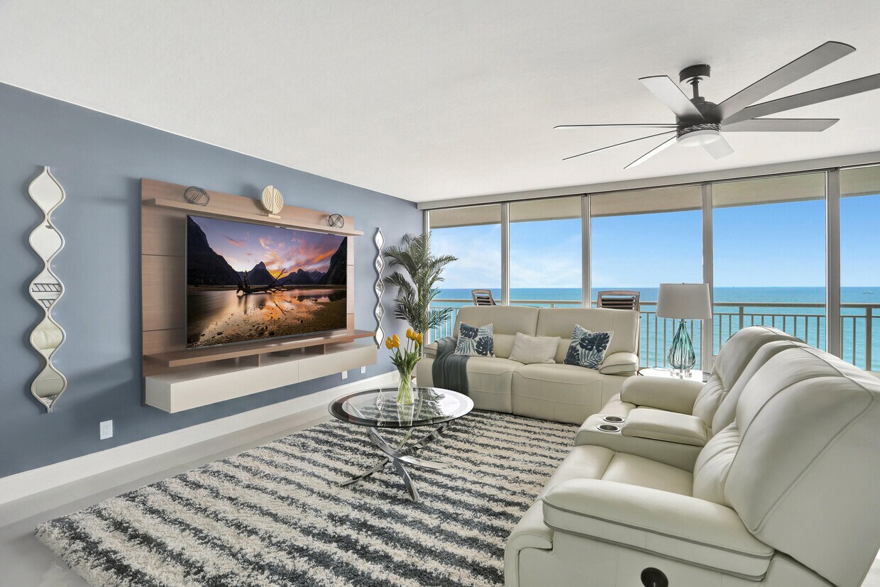 Primary Photo - 1390 S Ocean Blvd