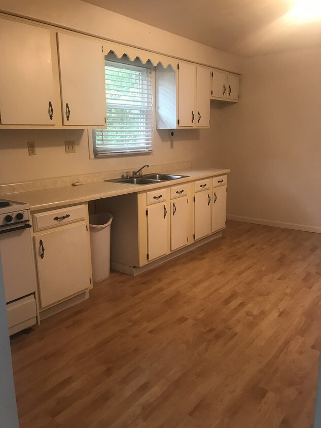Foto del edificio - 6331 Morningside Dr SE
