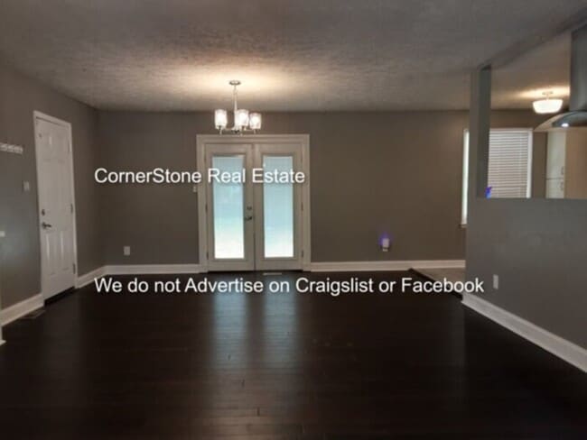 Foto del edificio - 5327 Westminster Dr