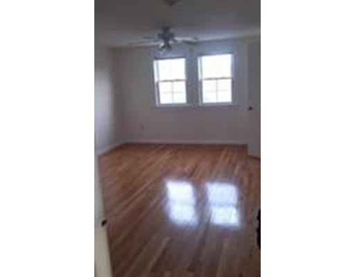 Foto del edificio - 1354 Gorham St