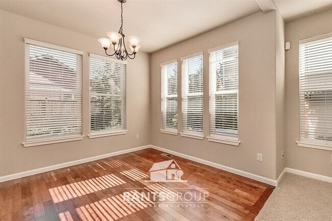 Building Photo - Gorgeous 2 Story Home! Located in Central Lacey!