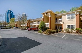 Building Photo - Furnished Studio-Atlanta - Perimeter - Hammond Drive