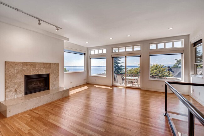 Foto del edificio - Queen Anne Home