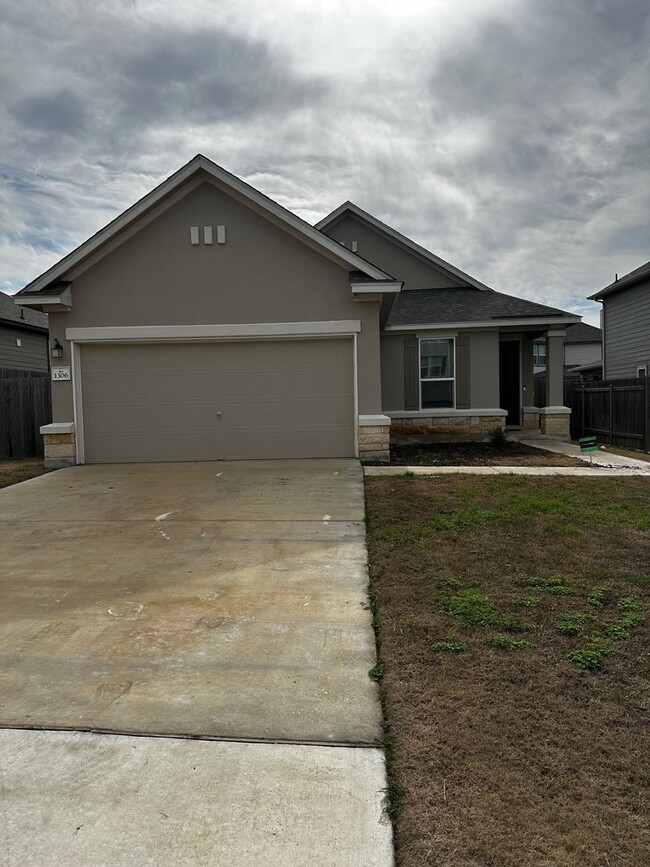 Building Photo - 3 Bedroom, 2 Bath home for rent in Belton ISD