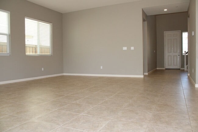 Foto del edificio - 170 Dnieper River Way