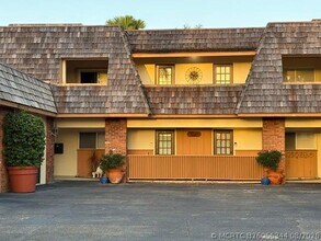 Building Photo - 316 Orange Tree Dr