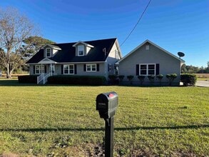 Building Photo - 163 Edwards Rd