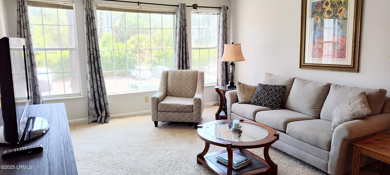 Foto principal - 1231 Ladys Island Dr