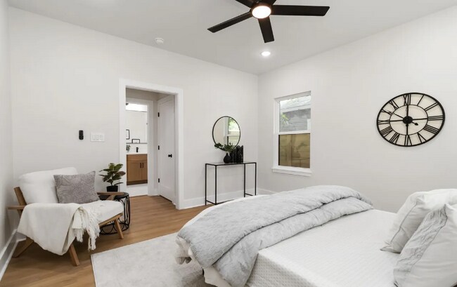 Foto del edificio - 237 Carle Ave