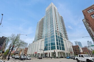 Building Photo - 757 N Orleans St