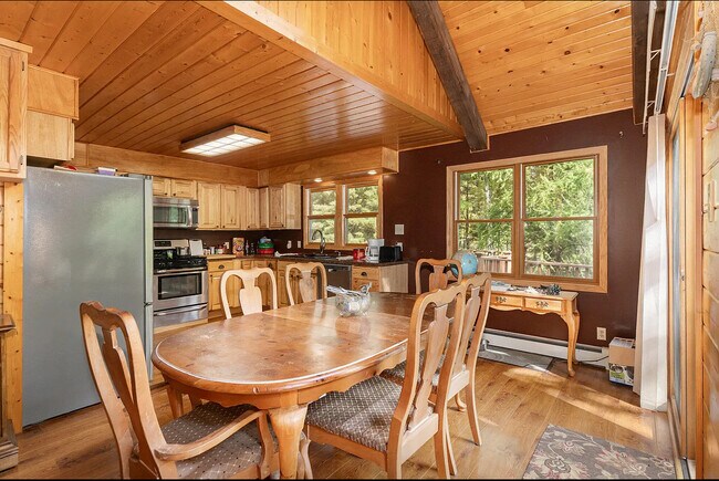 Foto del edificio - 10317 Slide a Ways Trl