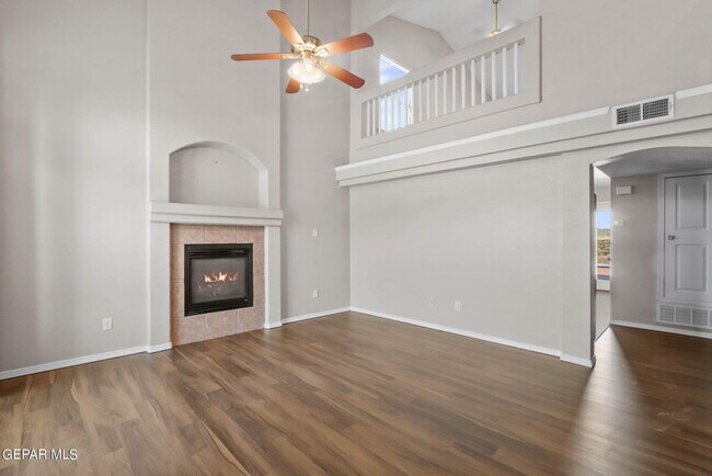 Foto del edificio - 10822 Elise St