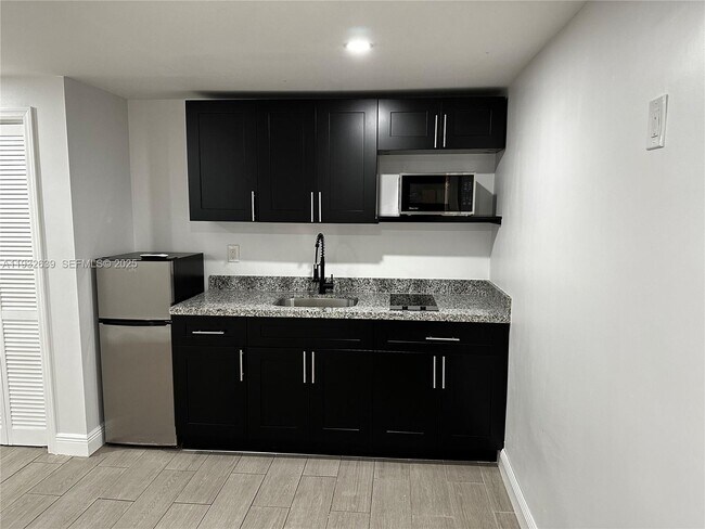 Foto del edificio - 214 S 57th Ave