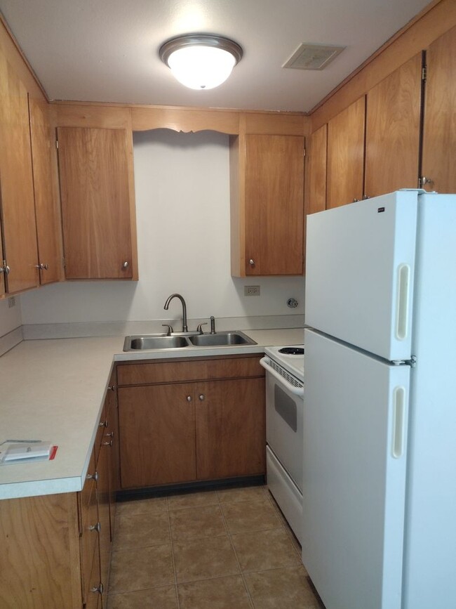 Foto del edificio - 2 bed room 1 bath in Beautiful South Eugene