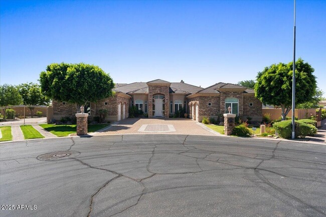 Building Photo - 4251 W Earhart Way