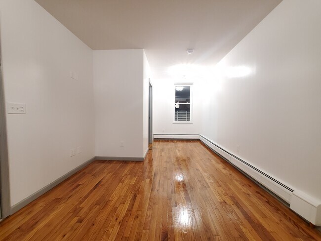 Foto del edificio - 157 Martin Luther King Jr Dr